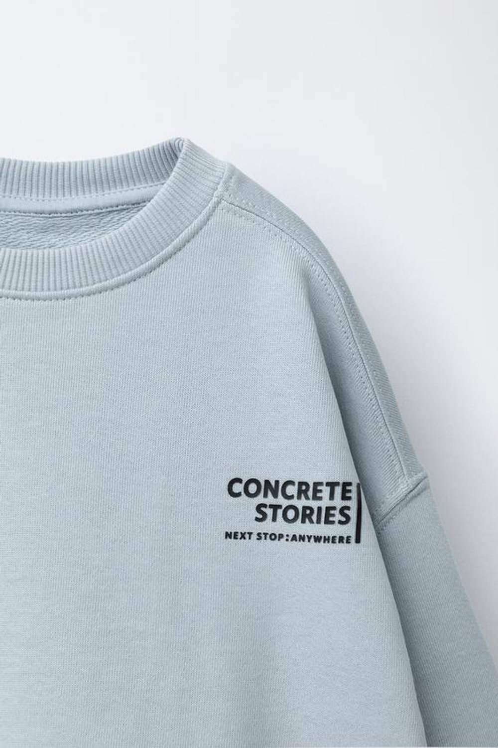 ZARA КОМПЛЕКТ ДЛЯ БЕГА, ТОЛСТОВКА И БРЮКИ-ДЖОГГЕРЫ С ТЕКСТОМ, ГОЛУБОЙ