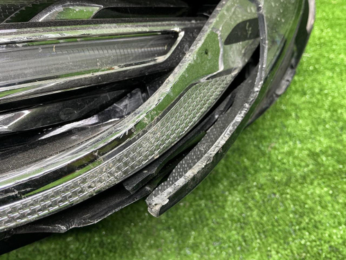 Битая Фара левая Hongqi H5 2 (2022-н.в.) LED