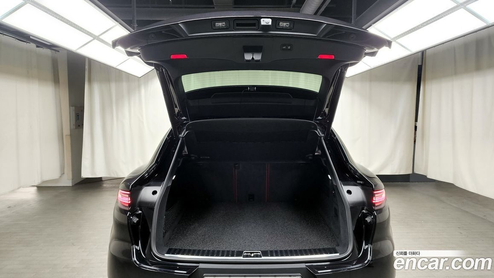 Porsche Cayenne (PO536) 3.0 Coupe (04.2020)