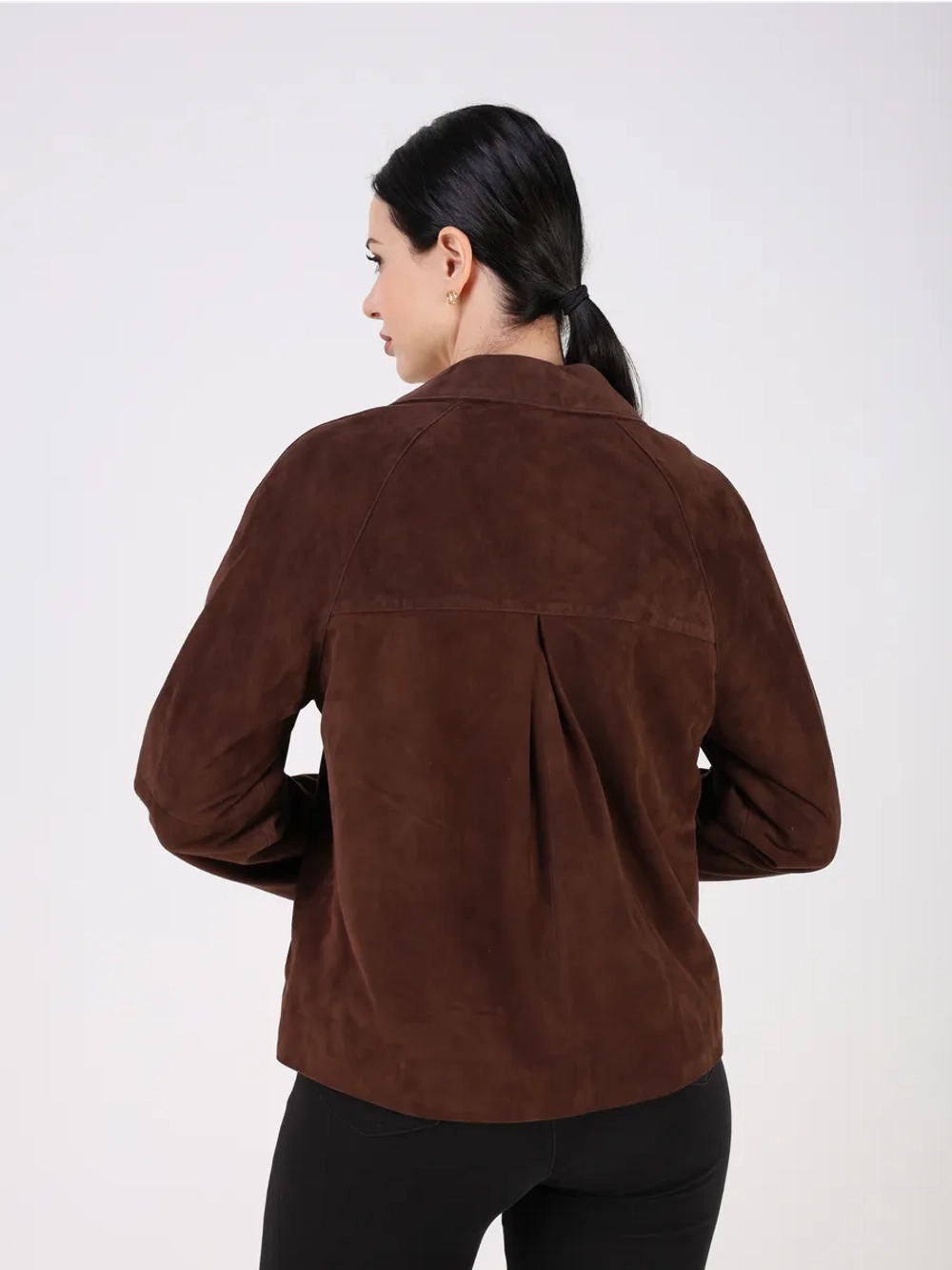 Кожаная куртка демисезонная замшевая пиджак укороченный