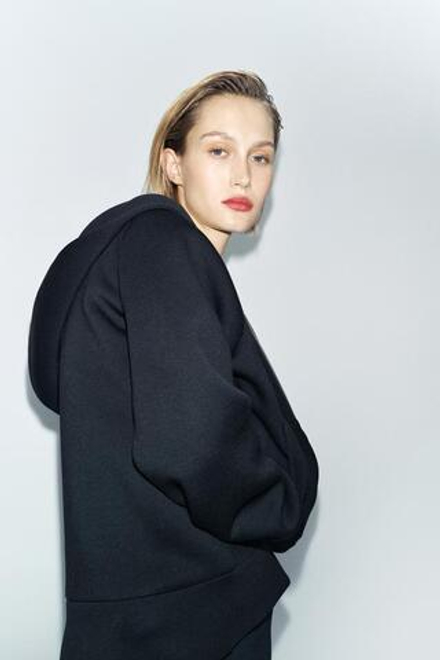 ZARA ХУДИ ИЗ МЯГКОЙ ТКАНИ, ЧЕРНЫЙ