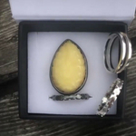 Кольцо "Коктейльное", серебро 925, натуральный янтарь