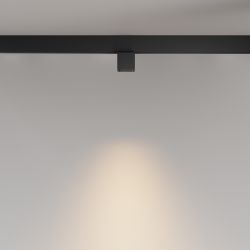 Трековый магнитный светодиодный светильник Maytoni   TR133-2-7W3K-B