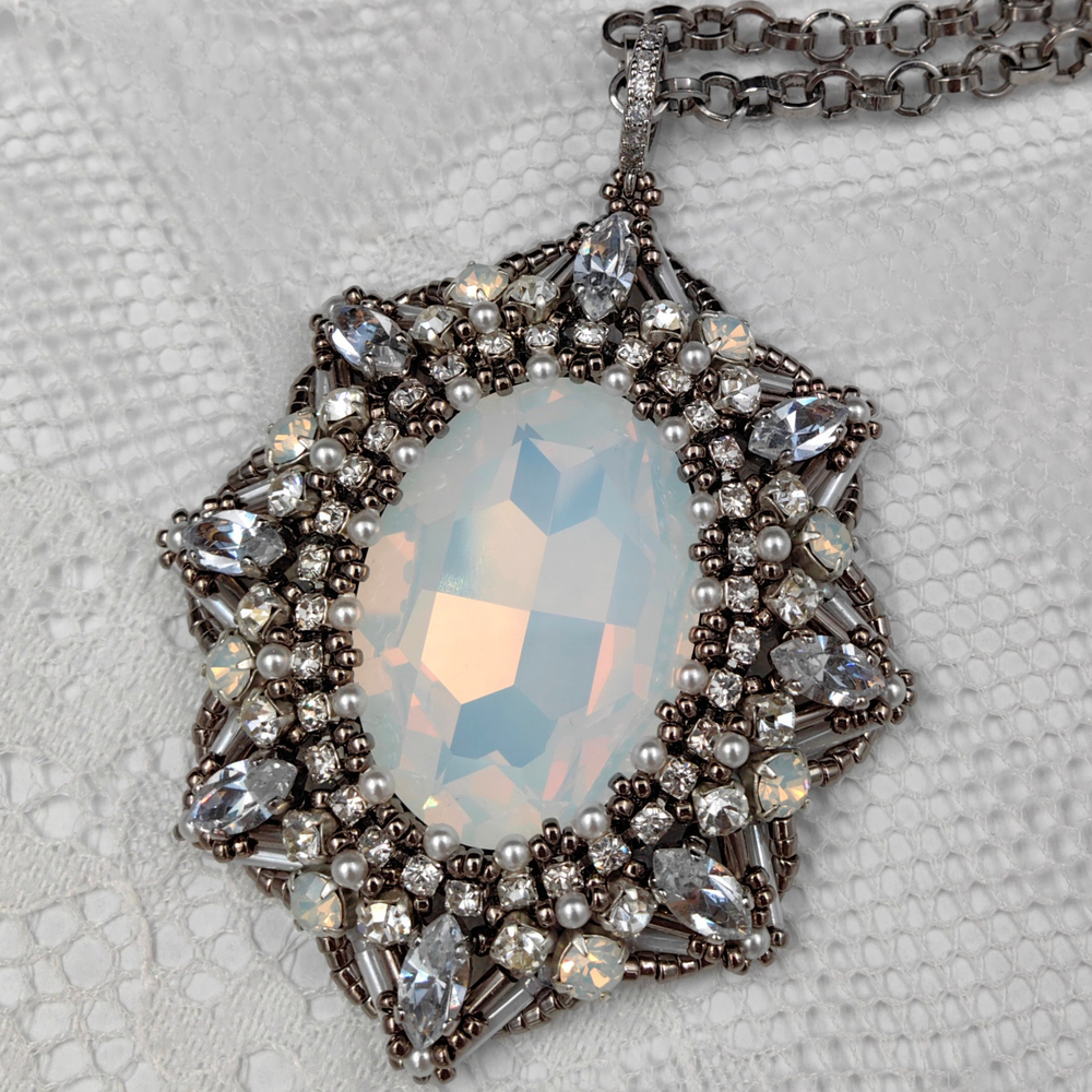 Набор для создания кулона или броши Отражение, White Opal