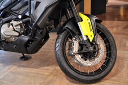 QJMOTOR SVT 650X