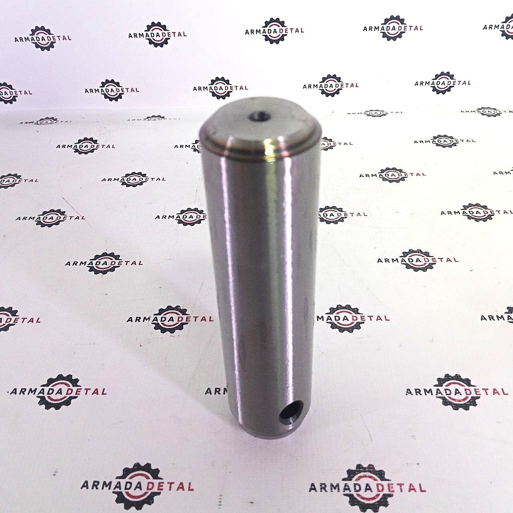 Палец (Правая сторона, крепление штока ГЦ подъема к передней стреле) | 6109683M1 | TMP