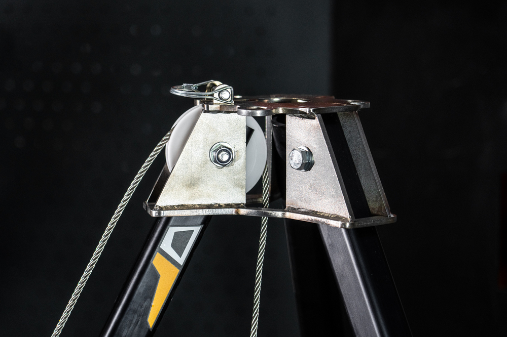 Анкерное устройство типа В (тренога, арт. HS-TM9W со спасательным подъемным устройством, арт. HS-W502)