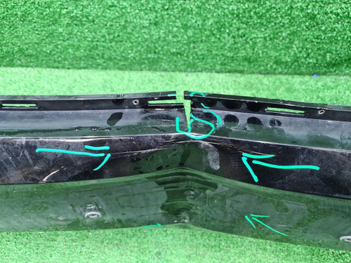 Бампер передний Volvo XC40 (2017-2022)