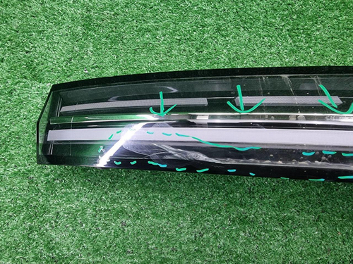 Фонарь крышки багажника Lixiang L7 (2023-н.в.)