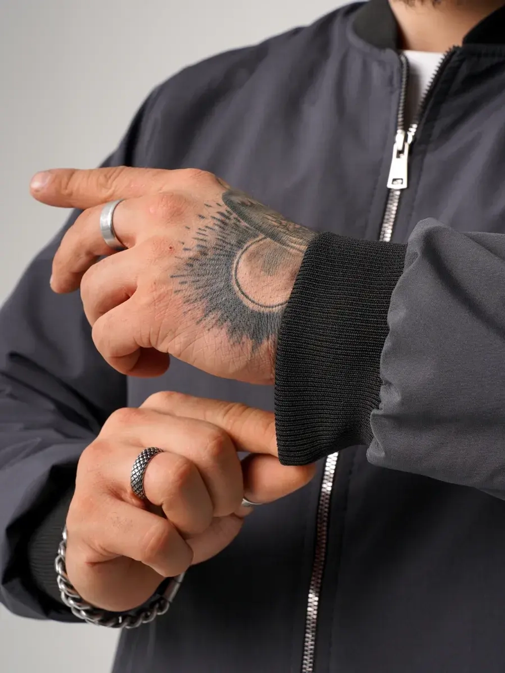 Куртка бомбер