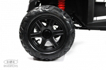 Детский электромобиль RiverToys M222MM белый