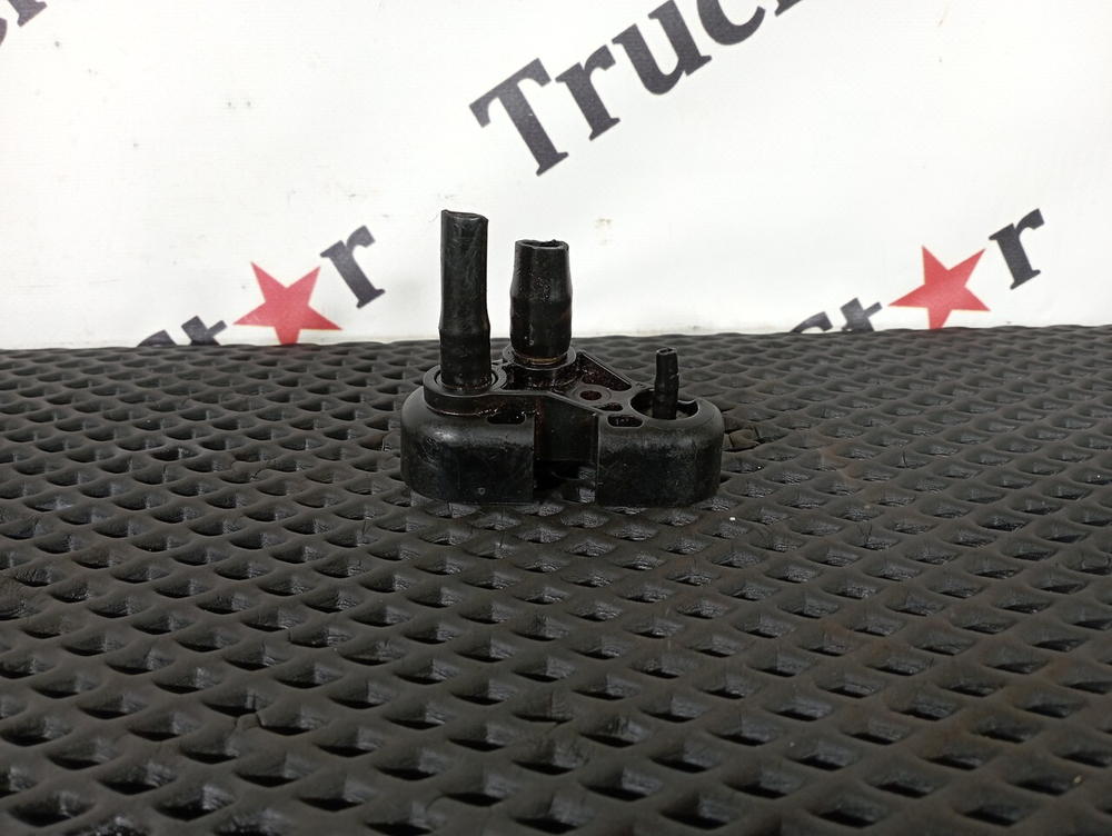 Переходник трубок топливных 2018г