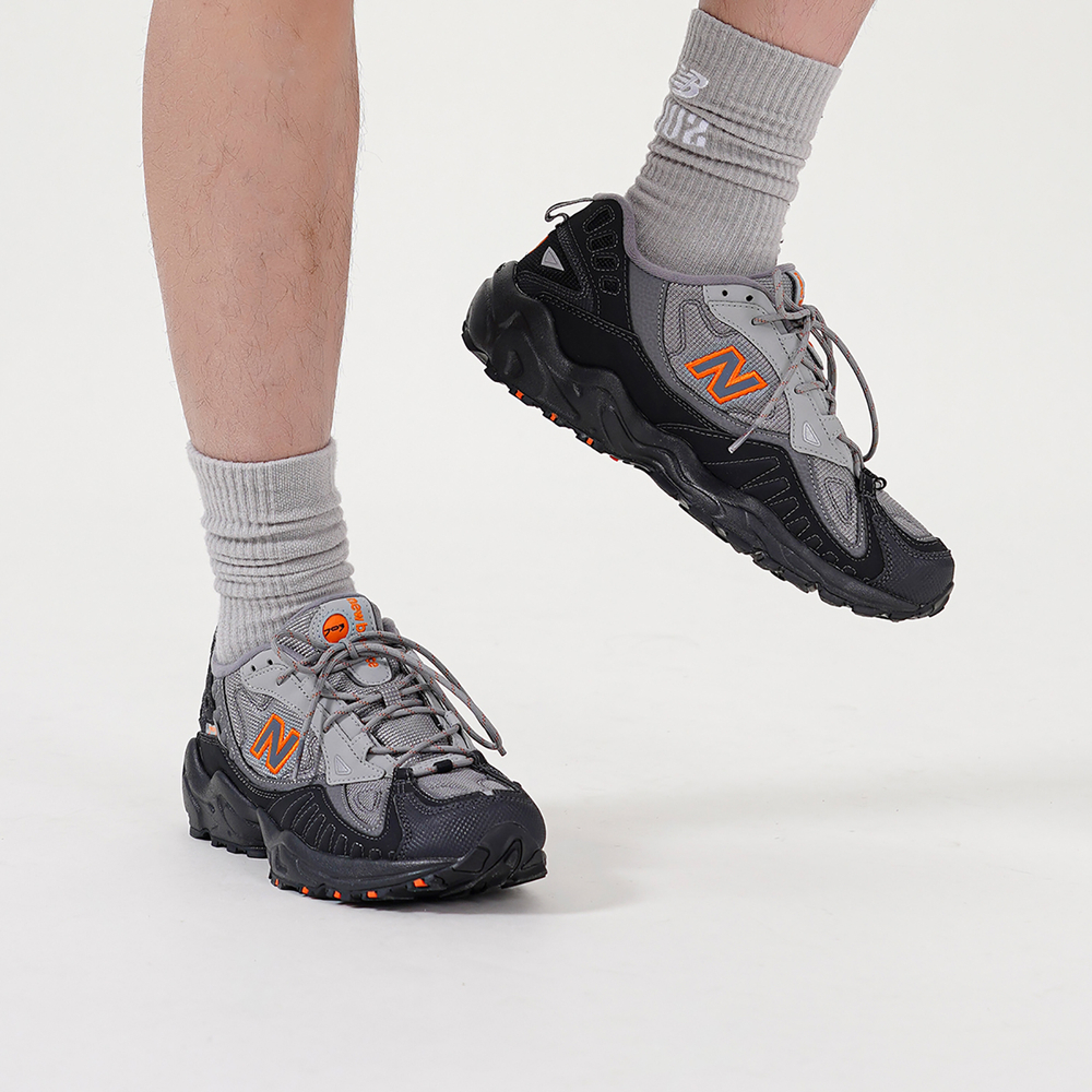 New Balance 703 Cleats Head Gray