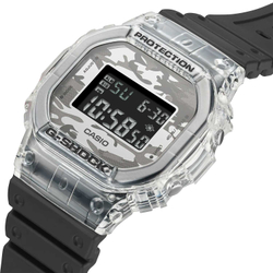Часы Casio DW-5600SKC-1E