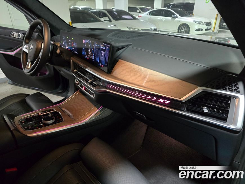BMW X7 (G07) xDrive 40d Design Pure Excellence 6-и местный (06.2023)