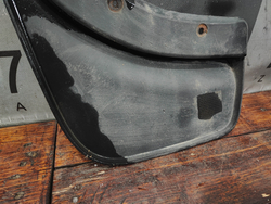 Брызговик задний правый Volkswagen Touareg 2 10-18 Б/У Оригинал 7P0075101