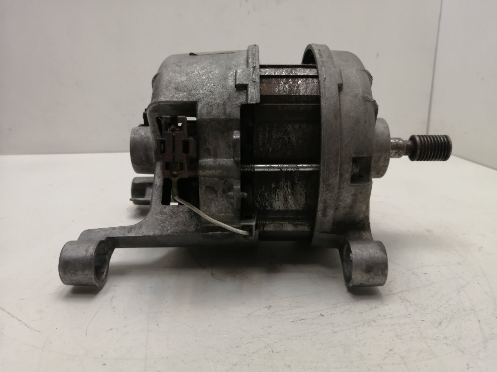 PCP4580B614 кт90 Двигатель для стиральной машины Hansa 8018041 б/у