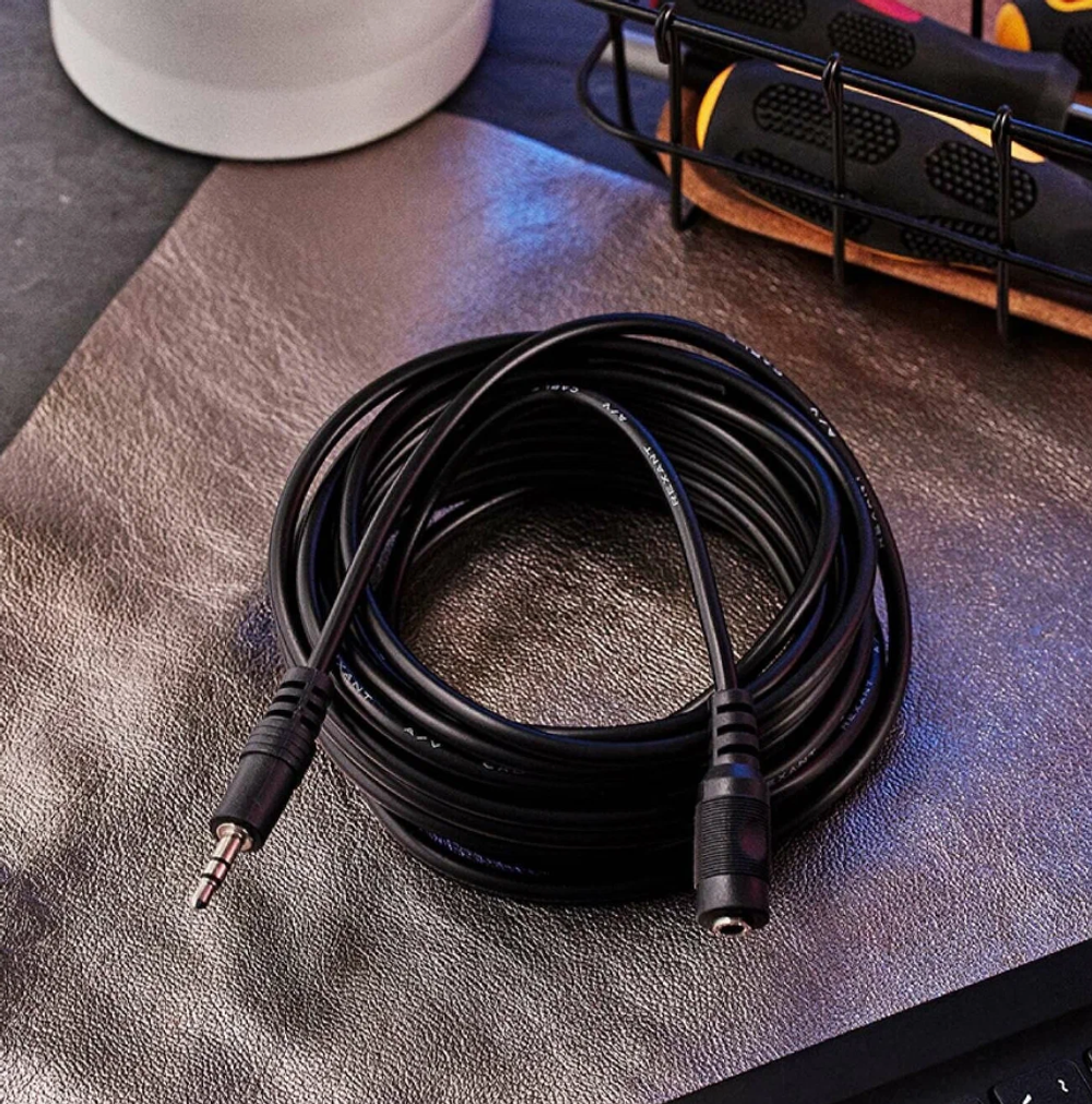 Аудио удлинитель Jack 3.5мм (шт/гн)-5.0м. Rexant(17-4006)