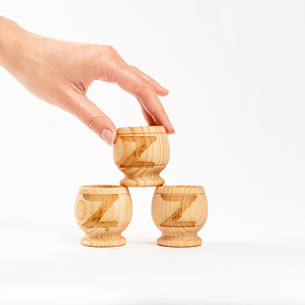 Набор деревянных рюмок (стопок, шотов) из древесины сибирского кедра, набор 3 штук. RN12