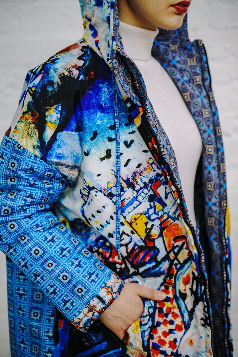 Двусторонняя куртка "Москва Кандинского", по мотивам живописи Василия Кандинского ("Москва. Красная площадь." 1916 г)