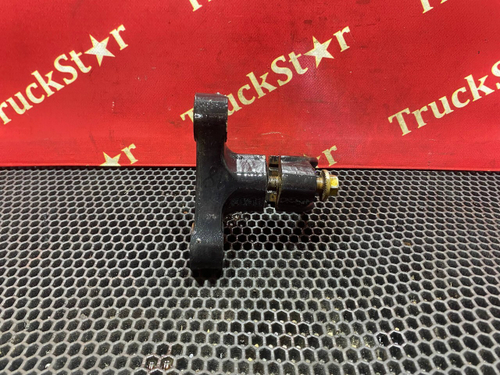 Кронштейн переднего стабилизатора 2024г