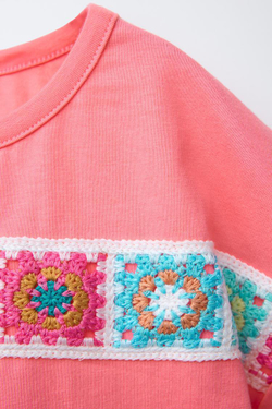 ZARA ТРИКОТАЖНАЯ ФУТБОЛКА ИЗ КРУЖЕВА КРОШЕ С ЦВЕТОЧНЫМ ПРИНТОМ, КОРАЛЛОВЫЙ