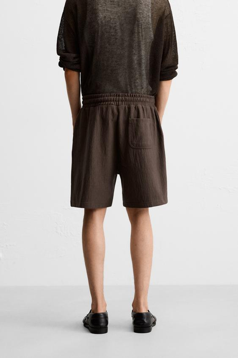 ZARA ШОРТЫ-ДЖОГГЕРЫ ИЗ РЕЛЬЕФНОЙ ТКАНИ, ШОКОЛАДНЫЙ