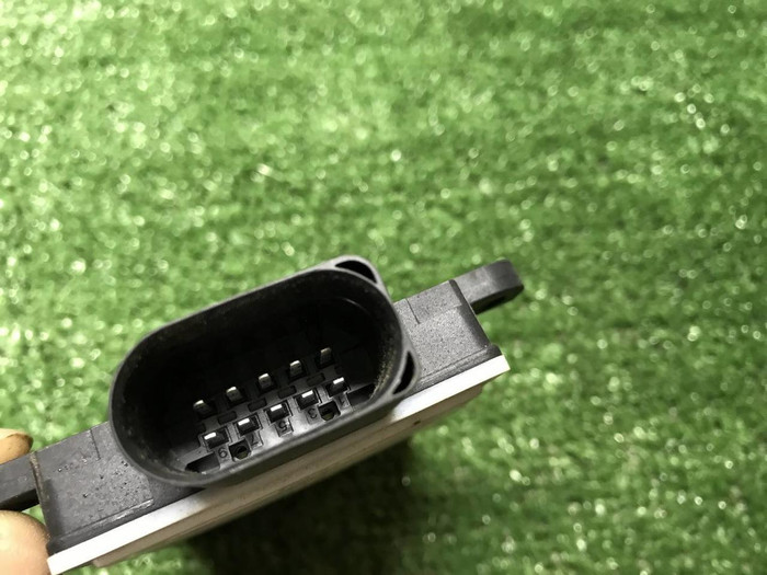 Датчик слепых зон VW Touareg 3 (2018-н.в.)