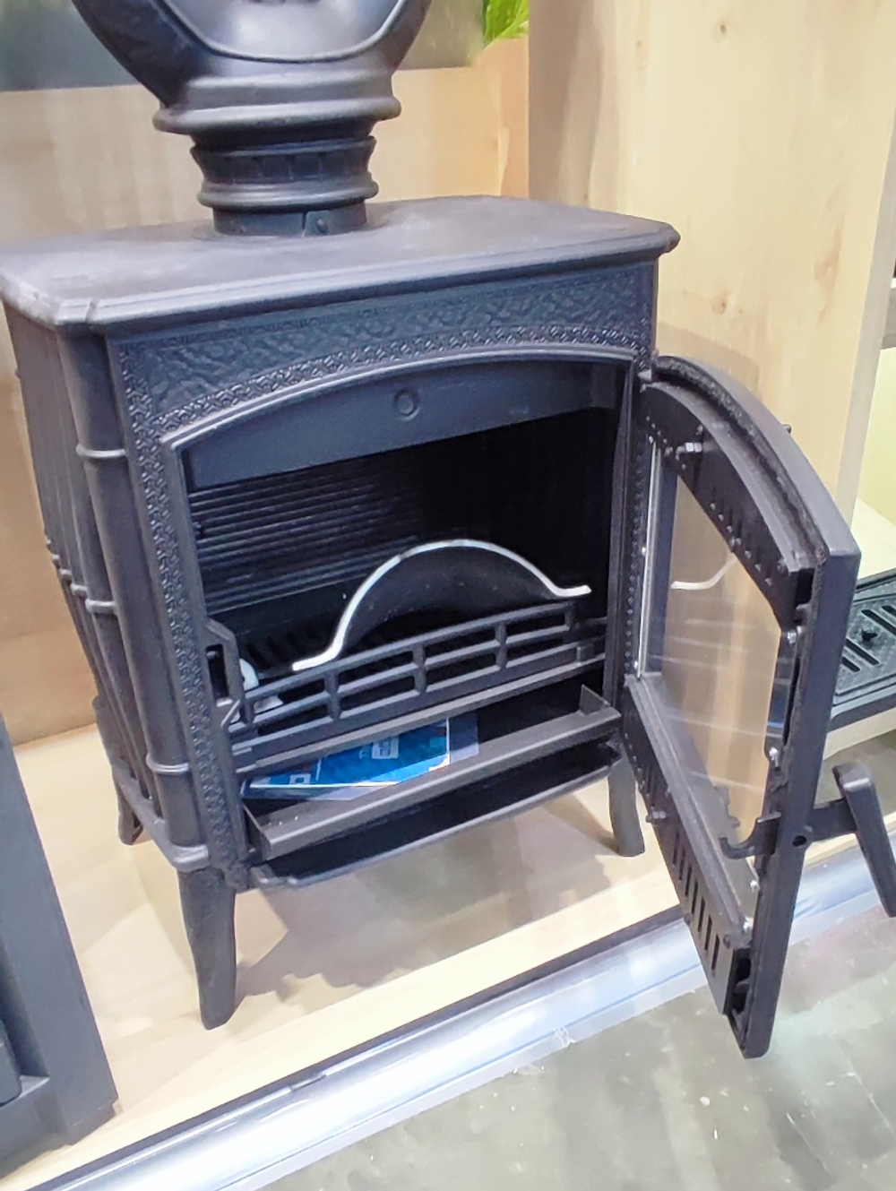 Отопительная печь-камин Маэстро II