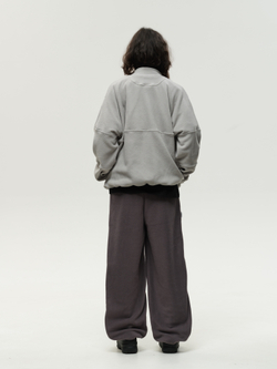 Zip-Up Sweatshirt Grey