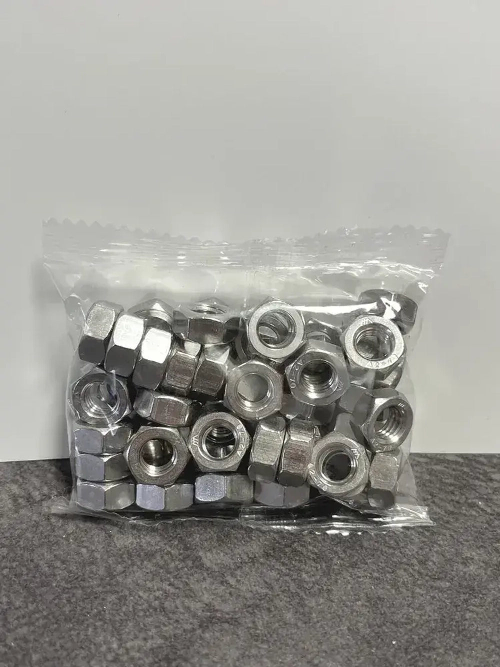 Гайка М8 нержавеющая шестигранная - 50 штук