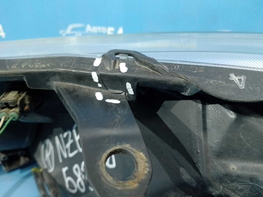 Фара передняя правая TOYOTA FIELDER 2012-2015