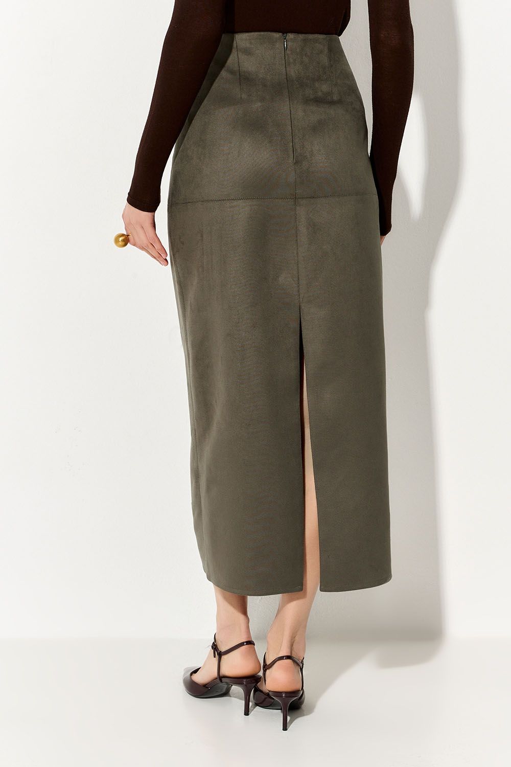 Юбка карандаш из экозамши цвета хаки