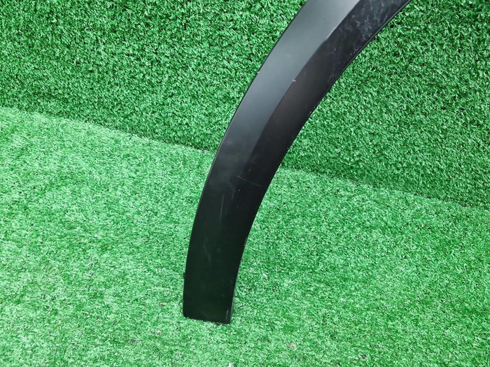 Расширитель задний правый Lixiang L9 (2022-н.в.)