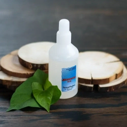 Клей для пластмасс светлый 100 мл пласт.