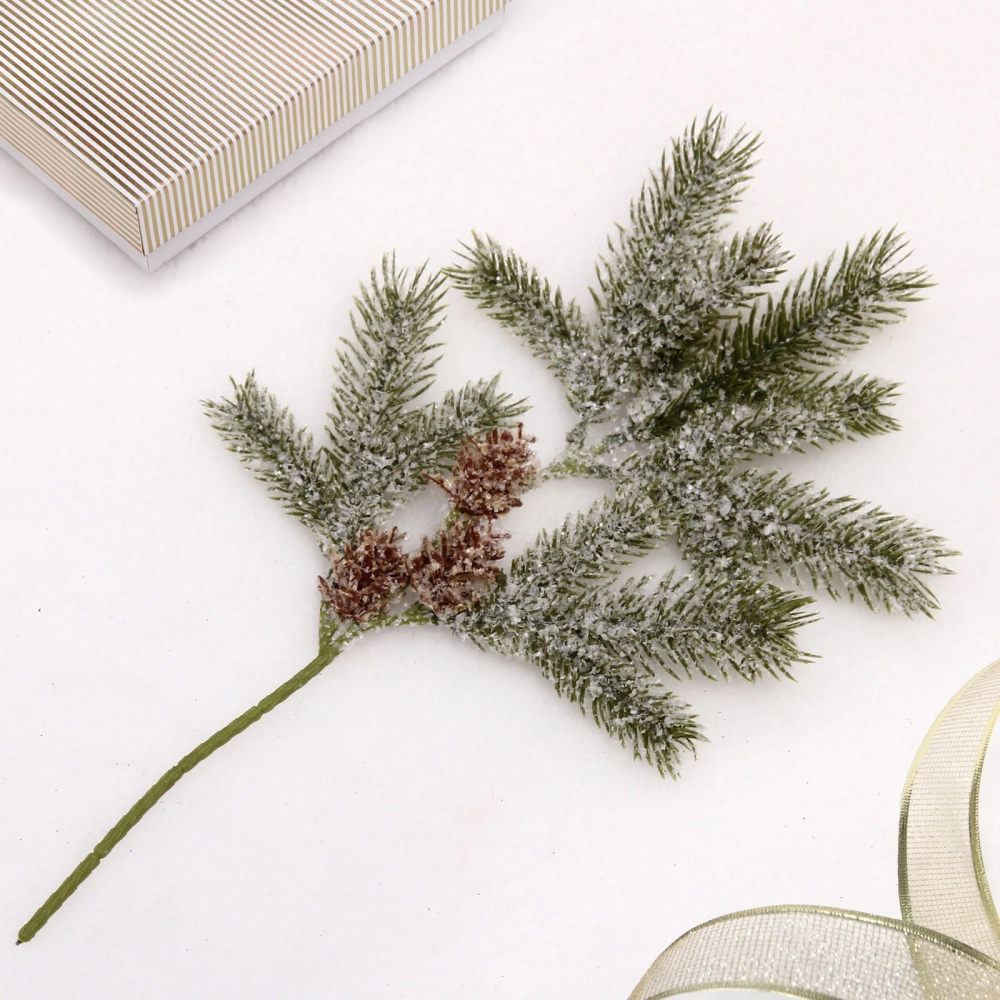Ветка хвойная «Мерцание» 34 см