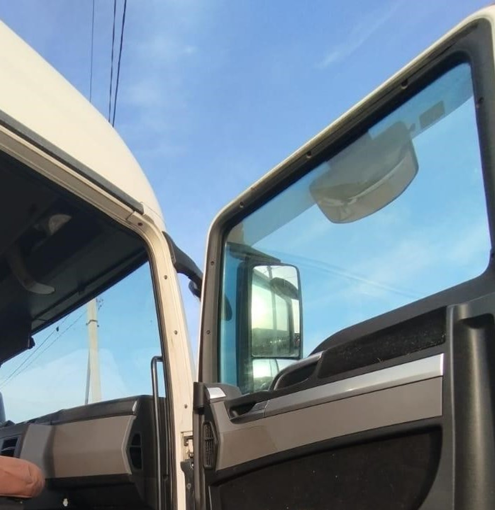 MAN TGX 4x2 Седельный тягач 18.440 4x2 BLS (Дизельный, 10,5 л, 441 л.с., АТ)
