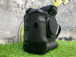 Canon EOS 5