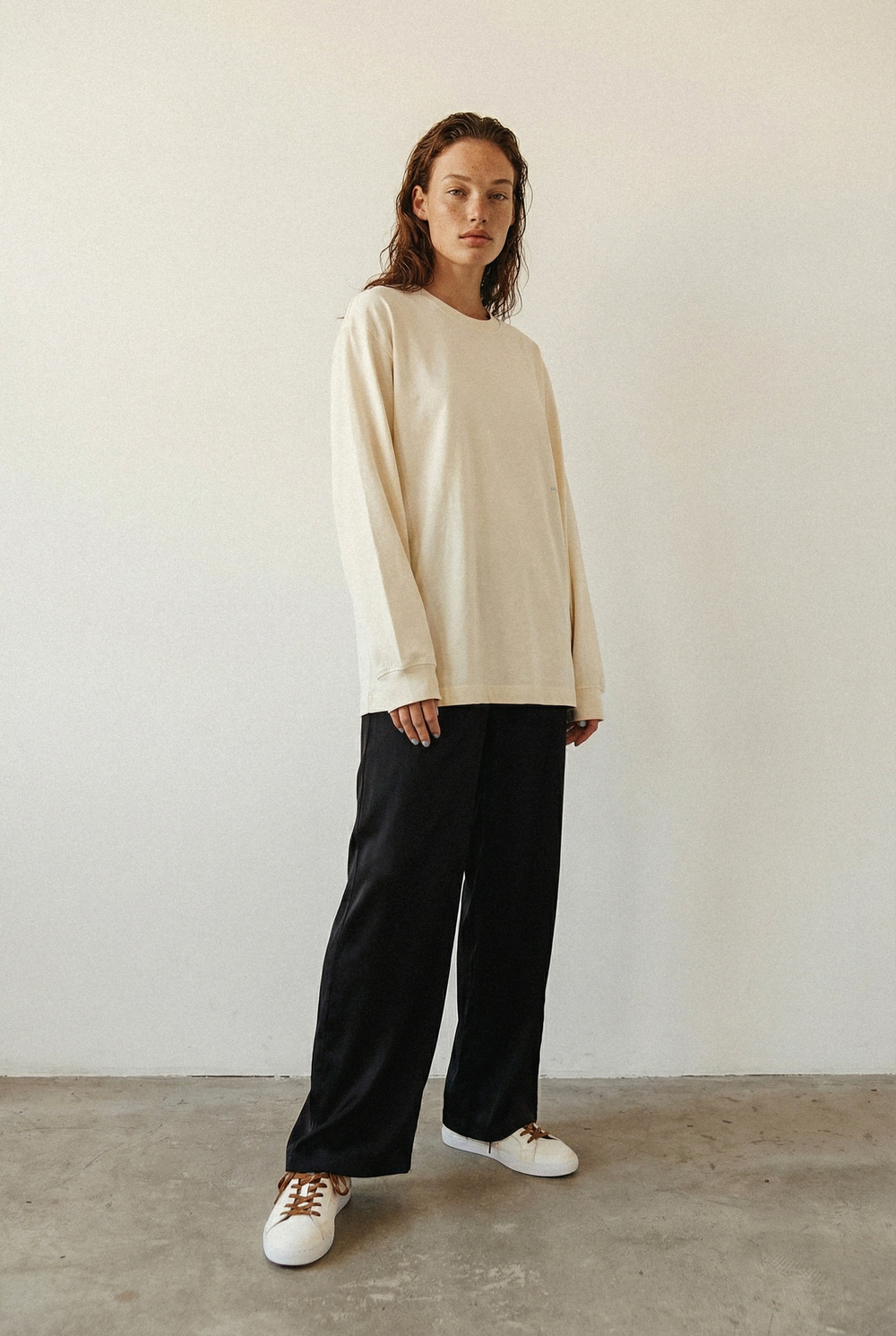 Лонгслив, бежевый