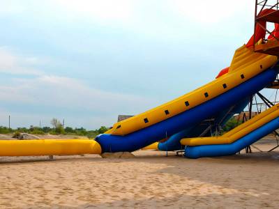 Надувная прямая горка для вышки (опоры) «Стрела», 11.5 м * 2.7 м * 7.2 м