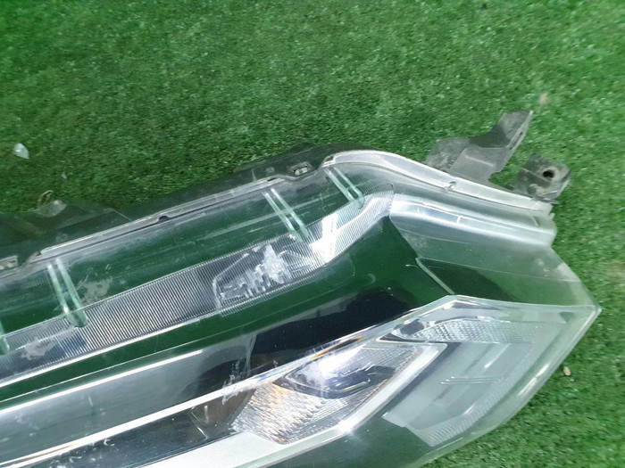 Фара правая Nissan Qashqai 2 j11 (17-23) галоген