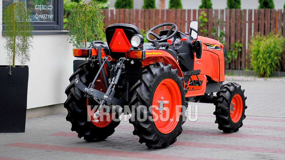 Трактор Kubota | Кубота B2441 9+3 (Kubota India) STD agri 7.00-12 / 8.3-20 (с ПСМ)