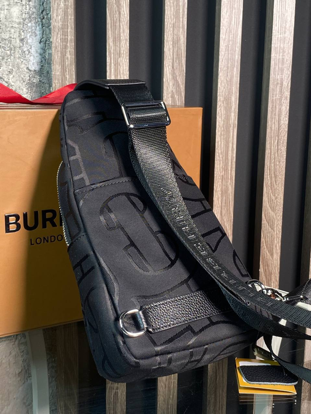 Сумка Burberry
