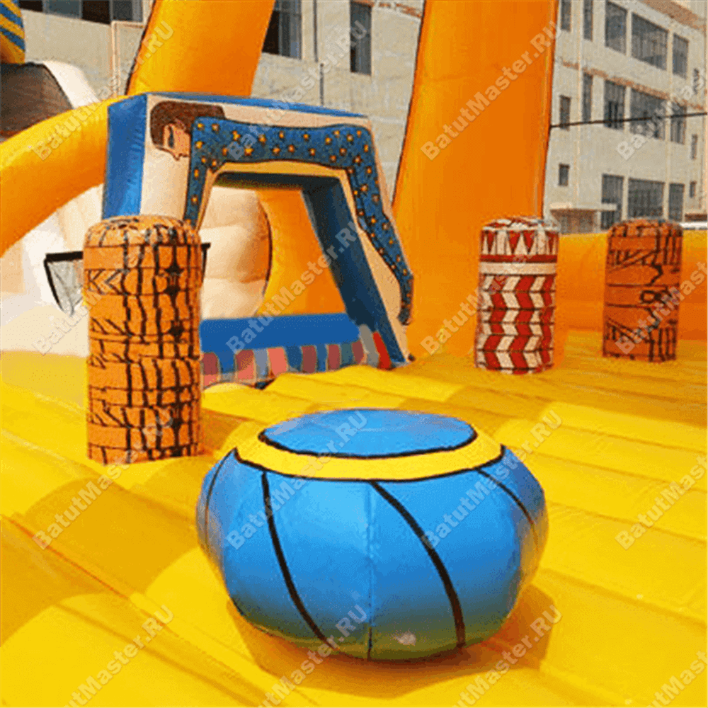 Коммерческий надувной батут "Пирамида"