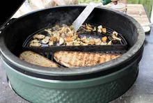 Перфорированный противень полукруглый 41 см для грилей Big Green Egg XXL, XL, L