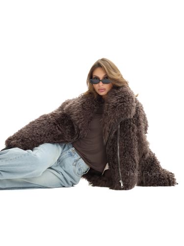 Коричневая шуба-косуха из овчины калган