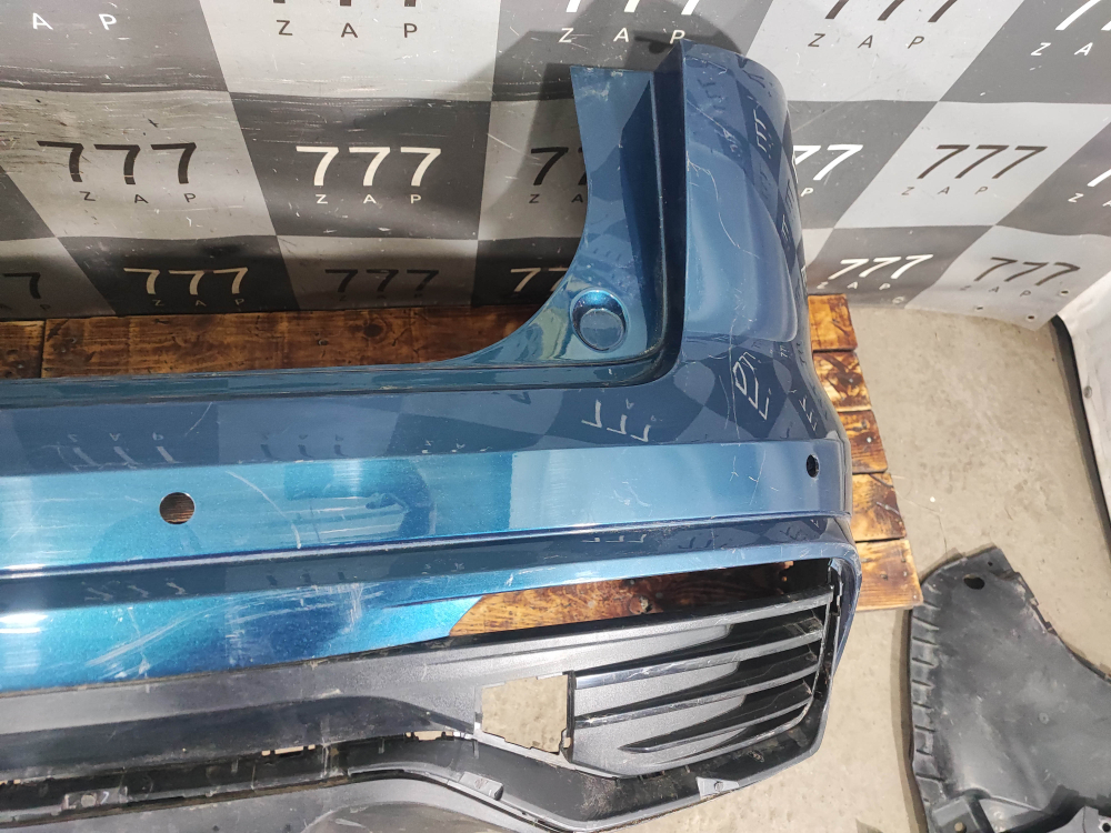 Бампер задний Geely Monjaro 21-нв Б/У Оригинал 6044124500