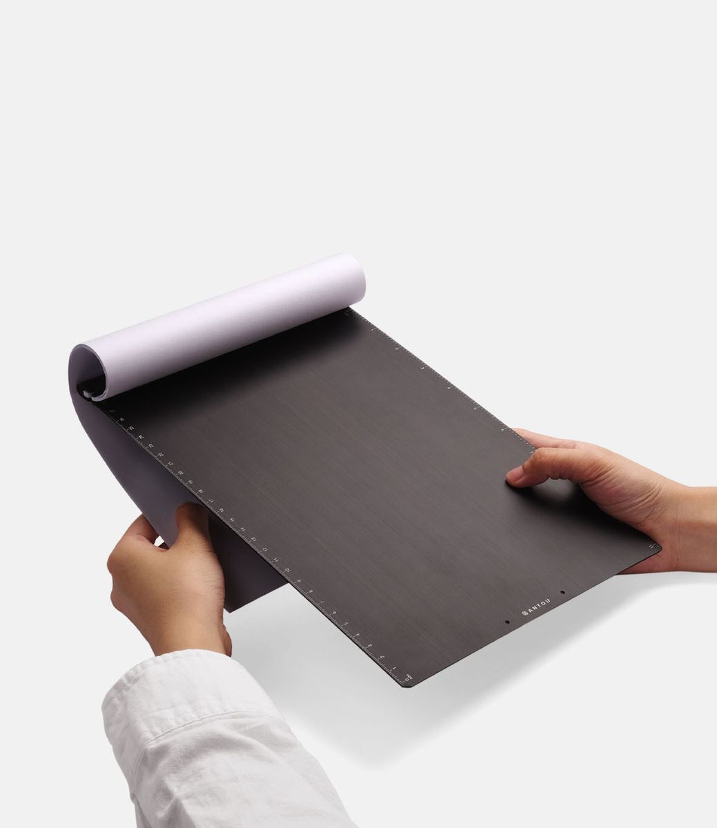 Antou Nota Clipboard — набор аксессуаров для блокнота