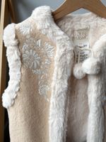 Шерстяной жилет Louise Misha, 122