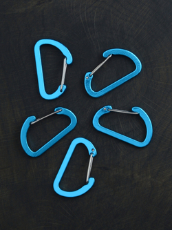 В АССОРТИМЕНТЕ 5 карабинов вспомогательных до 8 кг алюминий 40х25 мм